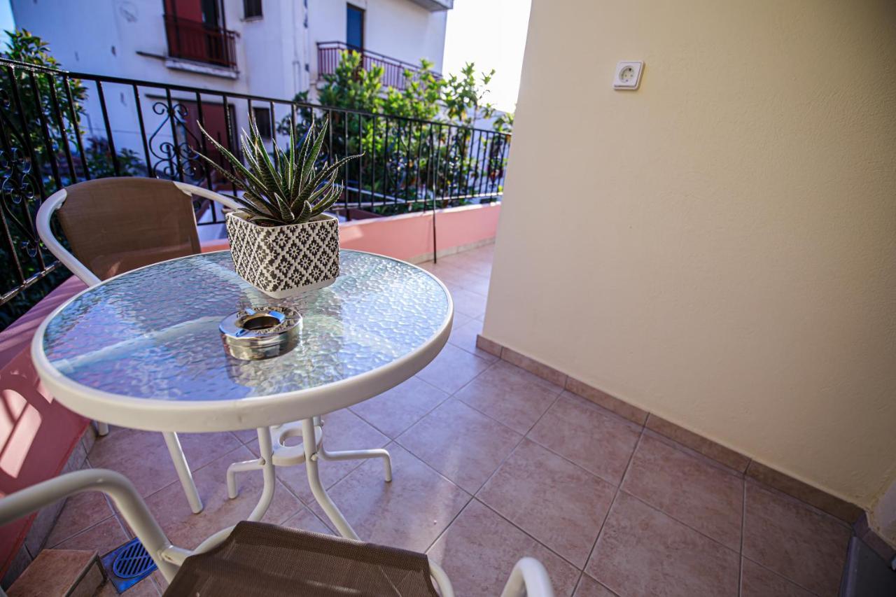 Helena'S Apartment Two Volos Exterior photo